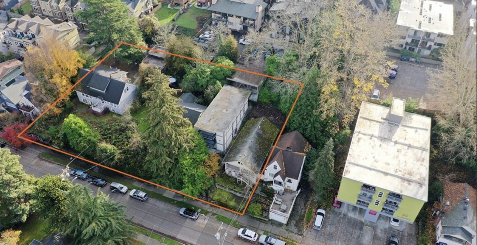 Queen Anne Townhomes